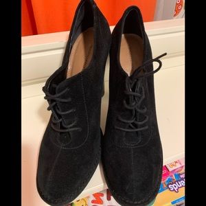 Corso Como Women’s suede boots. Size 8M